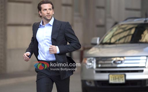 Limitless Review (Limitless Movie Stills)