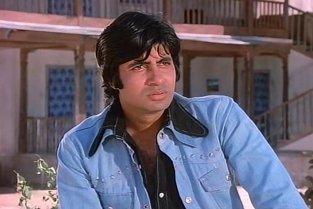 Amitabh Bachchan in Sholay (1975) Movie Stills