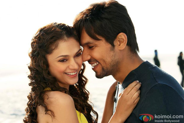 Aditi Rao Hydari and Randeep Hooda in a still from Murder 3 Movie