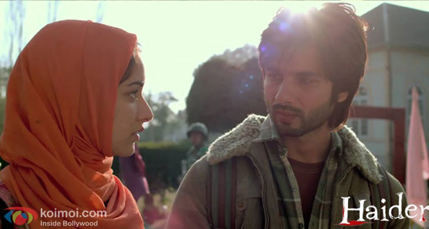 Shraddha Kapoor and Shahid Kapoor in a still from movie 'Haider'