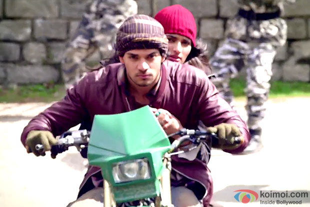 Sooraj Pancholi  and Athiya Shetty in a still from movie 'Hero'