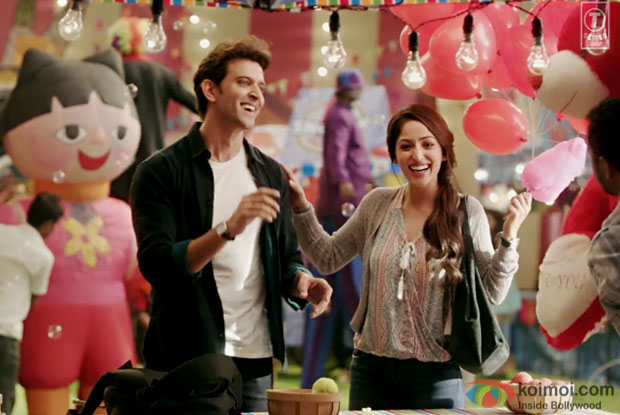 The much awaited video Kaabil Hoon is here!